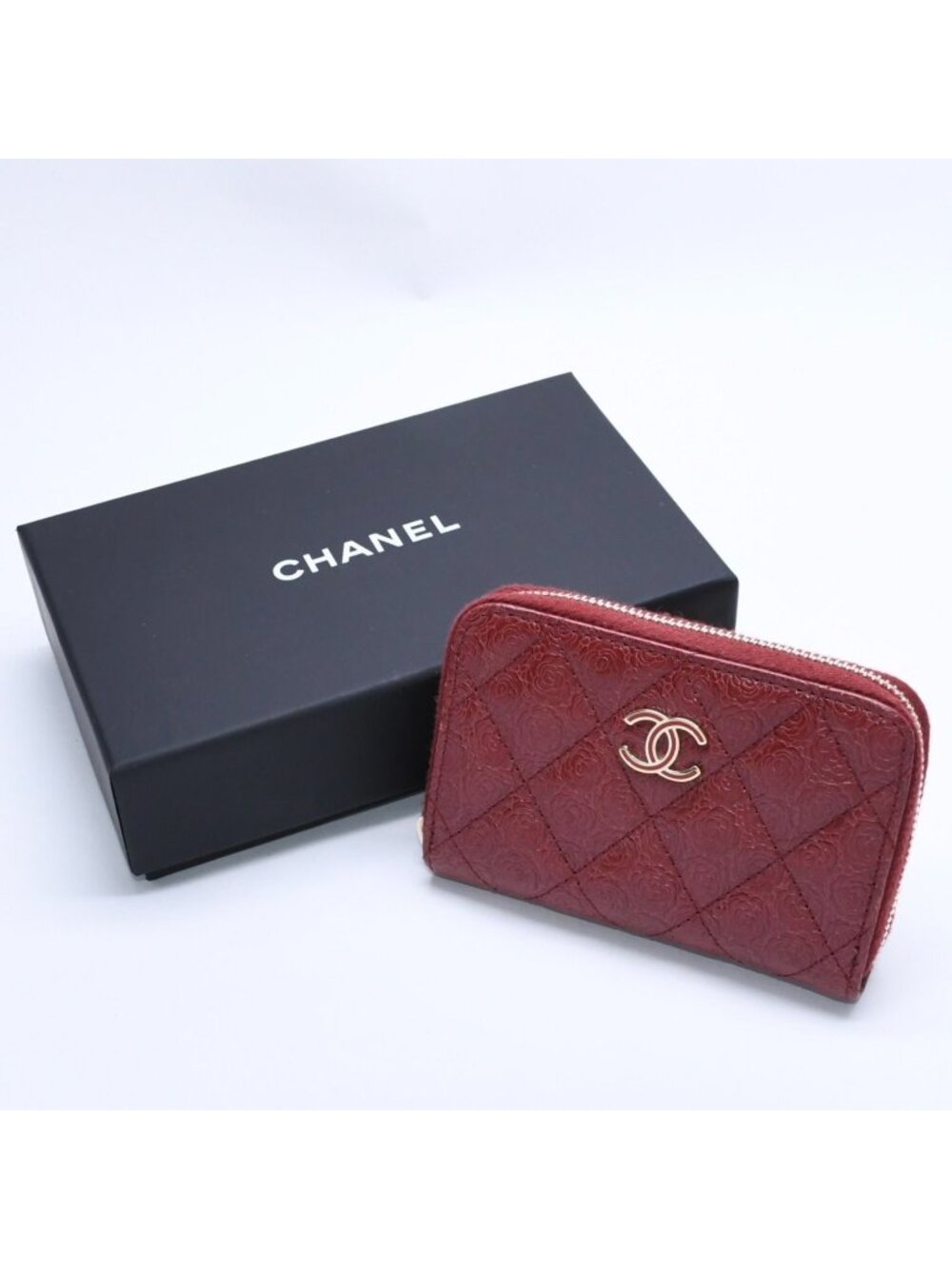 Chanel Camellia Embossed Quilted Zip Around Coin Purse Calfskin CC Logo